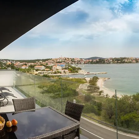 Trogir Vila A Apartment Seget Vranjica