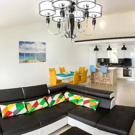 Apartment Trogir Vila A Seget Vranjica