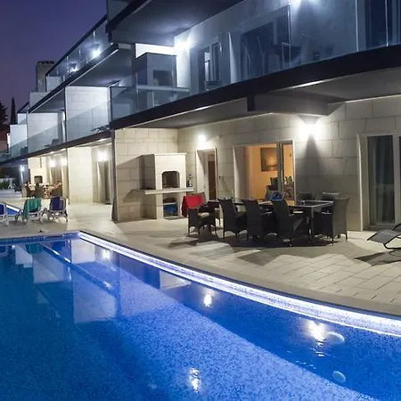 Trogir Vila A Apartment *