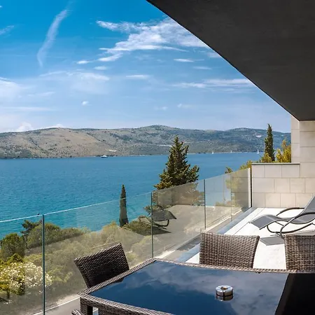 Trogir Vila A * Seget Vranjica